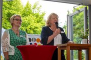 Eröffnung 7. Inklusives Frühstück in Cottbus Eröffnung des 7. Inklusiven Frühstücks in Cottbus durch Ines Gregor (rechts) und Ivonne Bellen (links)